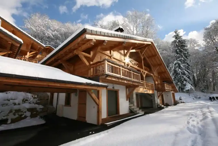 Chalet Orion B Front View